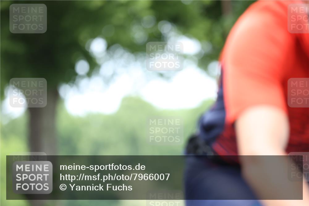 15.06.2025 - 7 Türme Triathlon Yannick Fuchs http://msf.ph/oto/7966007 15.06.2025 11:16:23 Radfahren 256, 308 meine-sportfotos.de