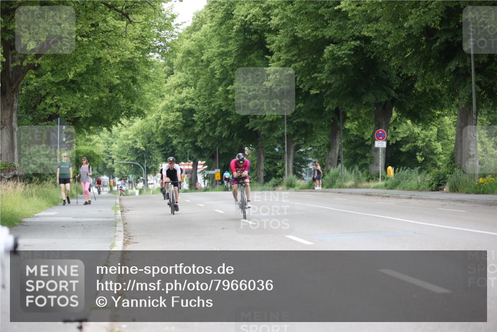 15.06.2025 - 7 Türme Triathlon Yannick Fuchs http://msf.ph/oto/7966036 15.06.2025 11:16:28 Radfahren 241, 256, 262, 274, 327 meine-sportfotos.de