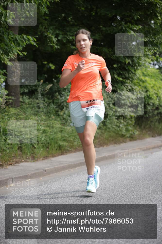 15.06.2025 - REWE Women's Run Jannik Wohlers http://msf.ph/oto/7966053 15.06.2025 10:00:59 Laufen 2400 meine-sportfotos.de