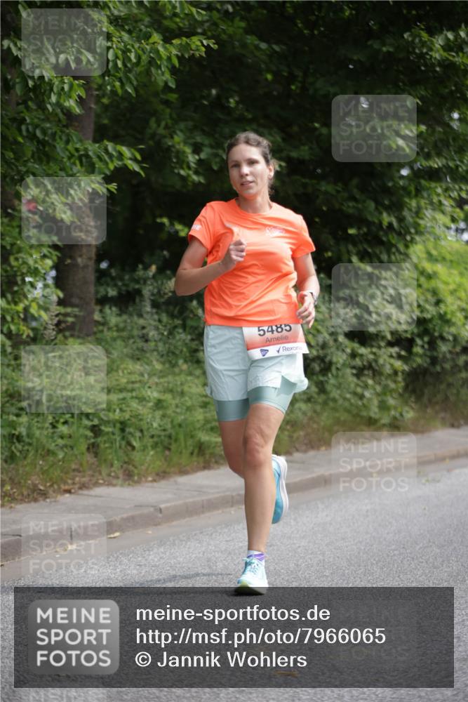 15.06.2025 - REWE Women's Run Jannik Wohlers http://msf.ph/oto/7966065 15.06.2025 10:00:59 Laufen 5485 meine-sportfotos.de