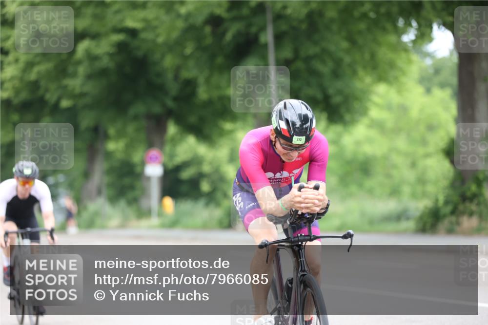 15.06.2025 - 7 Türme Triathlon Yannick Fuchs http://msf.ph/oto/7966085 15.06.2025 11:16:30 Radfahren 241, 256, 262, 274, 327 meine-sportfotos.de