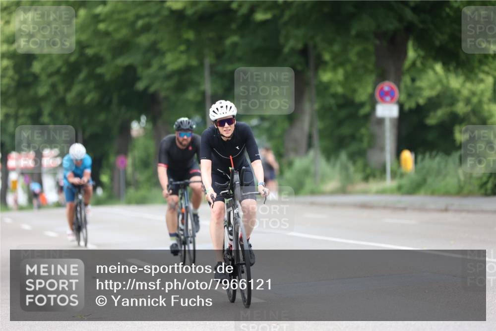 15.06.2025 - 7 Türme Triathlon Yannick Fuchs http://msf.ph/oto/7966121 15.06.2025 11:16:32 Radfahren 241, 262, 274, 327 meine-sportfotos.de
