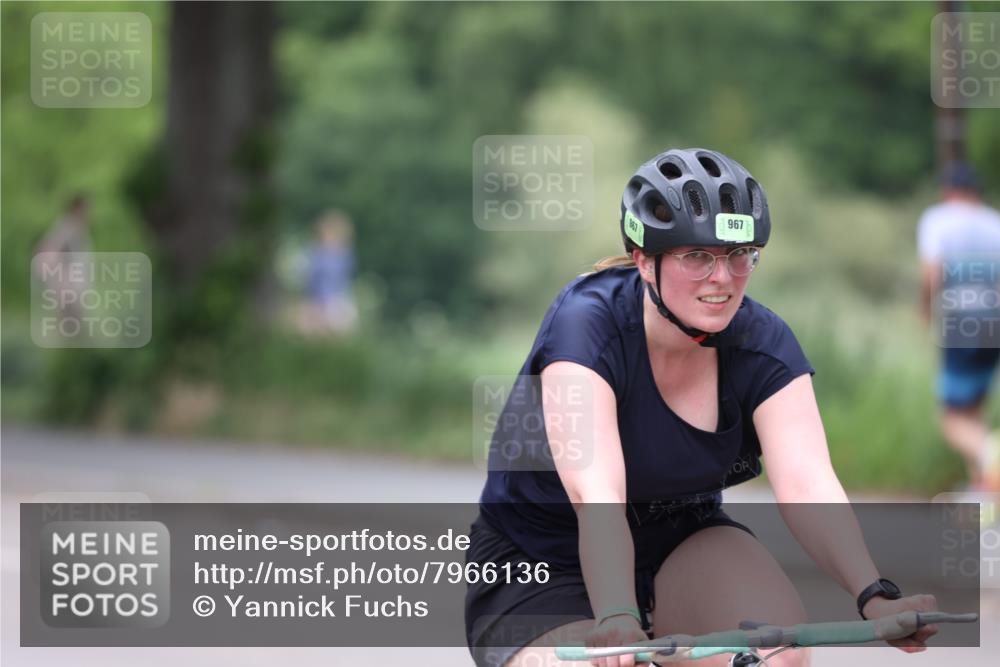 15.06.2025 - 7 Türme Triathlon Yannick Fuchs http://msf.ph/oto/7966136 15.06.2025 14:02:04 Radfahren 967 meine-sportfotos.de