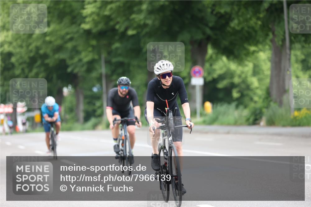 15.06.2025 - 7 Türme Triathlon Yannick Fuchs http://msf.ph/oto/7966139 15.06.2025 11:16:33 Radfahren 241, 262, 274, 327 meine-sportfotos.de