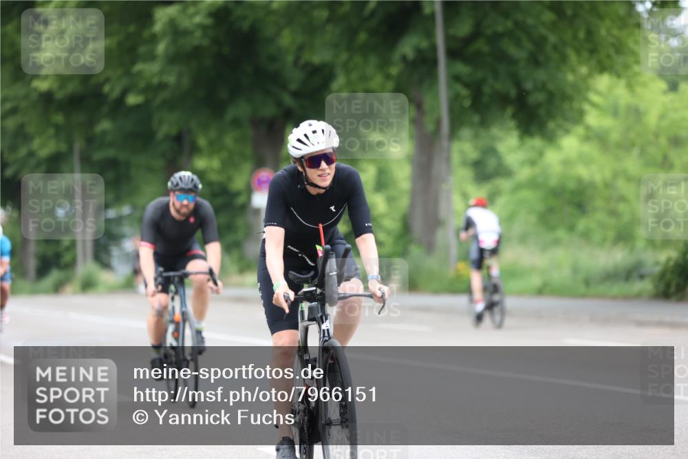 15.06.2025 - 7 Türme Triathlon Yannick Fuchs http://msf.ph/oto/7966151 15.06.2025 11:16:33 Radfahren 241, 262, 274, 327 meine-sportfotos.de