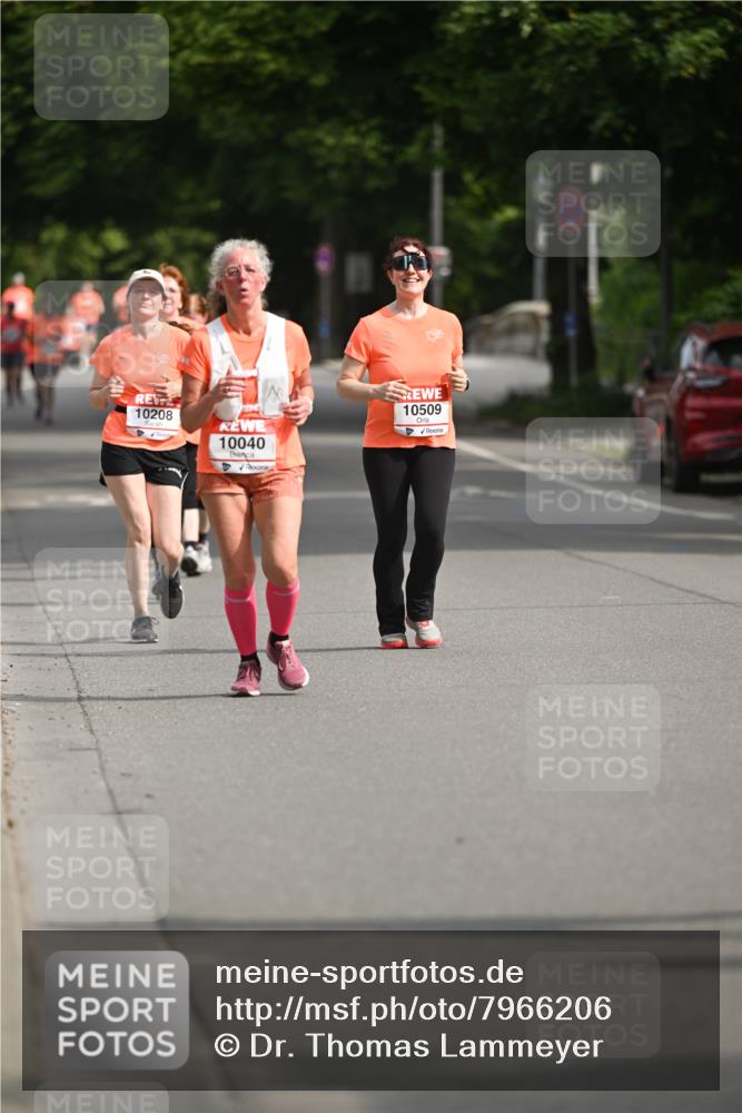 15.06.2025 - REWE Women's Run Dr. Thomas Lammeyer http://msf.ph/oto/7966206 15.06.2025 09:53:54 Laufen 10208, 10040, 10509 meine-sportfotos.de