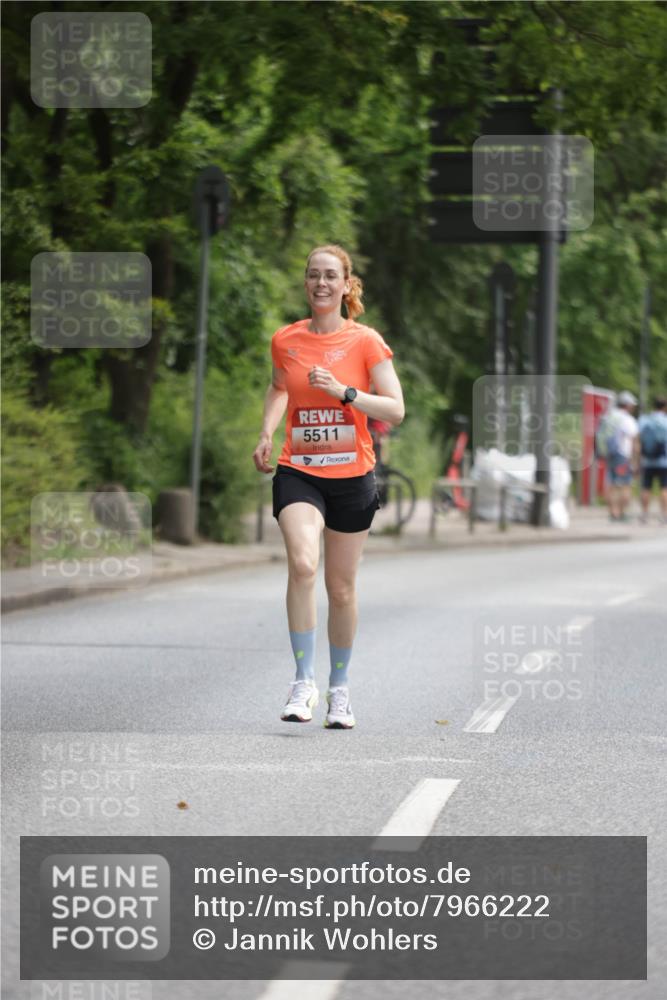 15.06.2025 - REWE Women's Run Jannik Wohlers http://msf.ph/oto/7966222 15.06.2025 10:01:27 Laufen 5511 meine-sportfotos.de