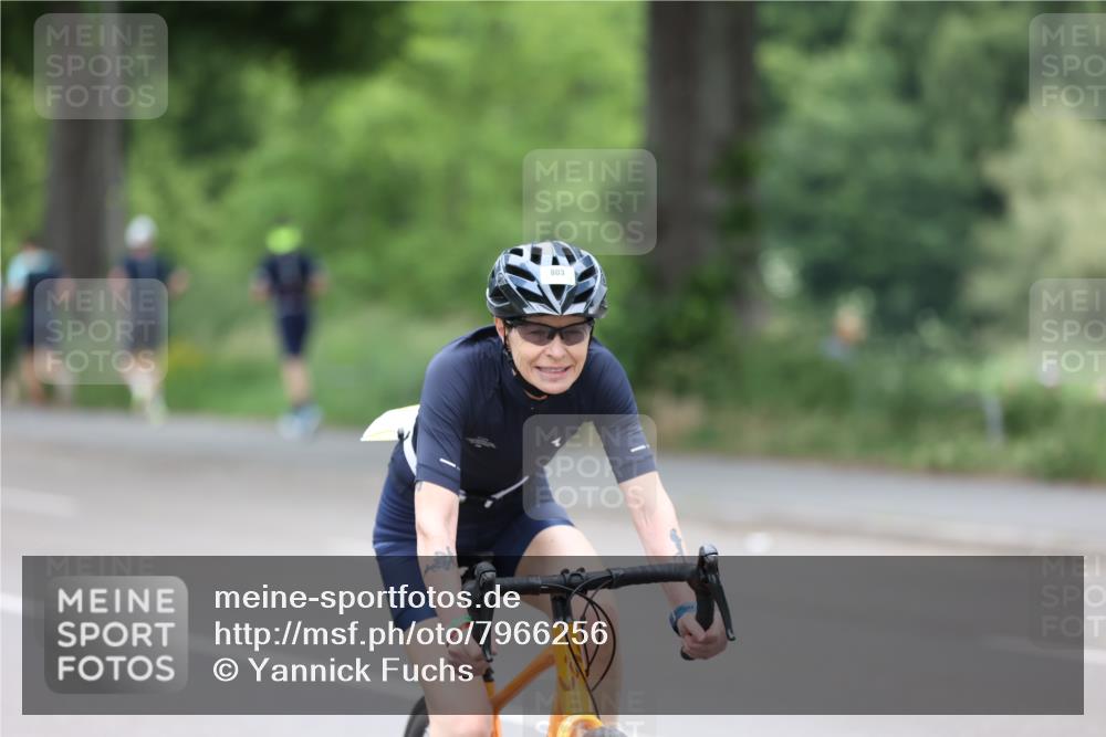 15.06.2025 - 7 Türme Triathlon Yannick Fuchs http://msf.ph/oto/7966256 15.06.2025 14:02:25 Radfahren 803 meine-sportfotos.de