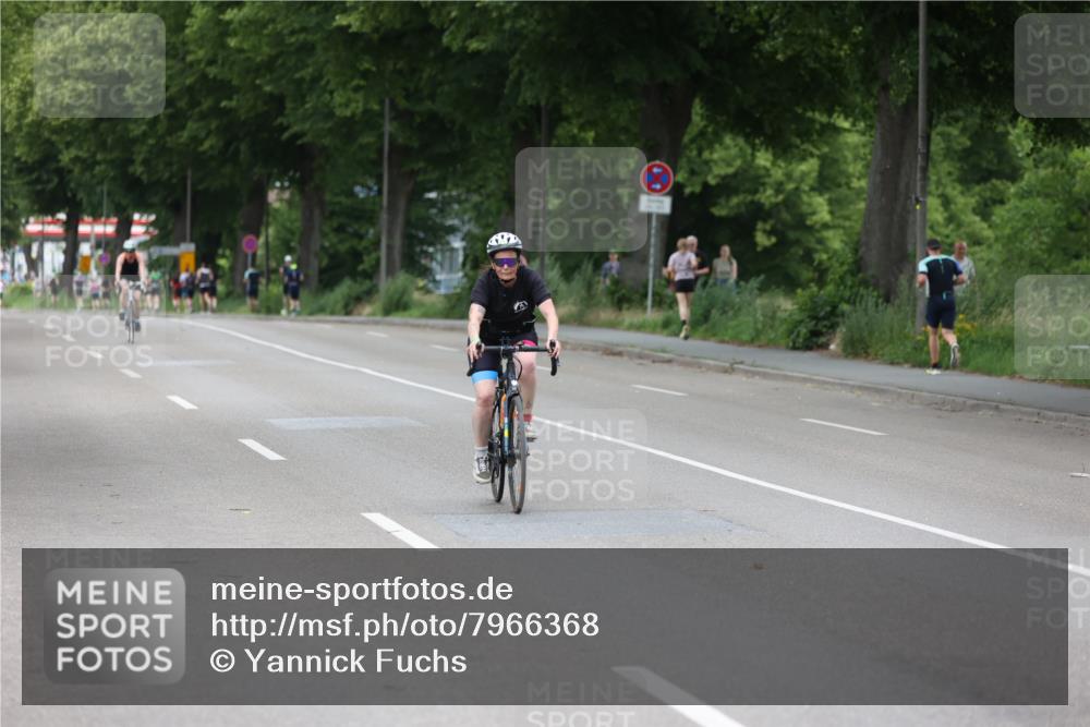 15.06.2025 - 7 Türme Triathlon Yannick Fuchs http://msf.ph/oto/7966368 15.06.2025 14:02:54 Radfahren 887 meine-sportfotos.de