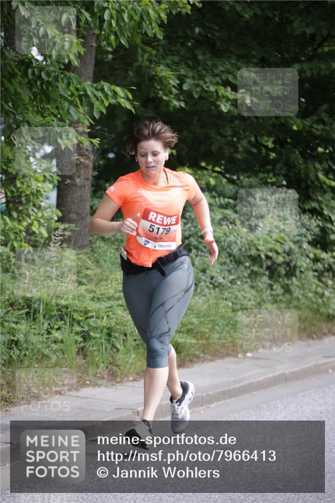 15.06.2025 - REWE Women's Run Jannik Wohlers http://msf.ph/oto/7966413 15.06.2025 10:01:39 Laufen 5179 meine-sportfotos.de