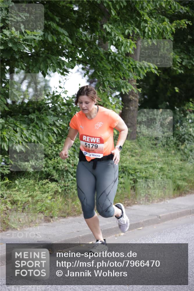 15.06.2025 - REWE Women's Run Jannik Wohlers http://msf.ph/oto/7966470 15.06.2025 10:01:39 Laufen 5179 meine-sportfotos.de