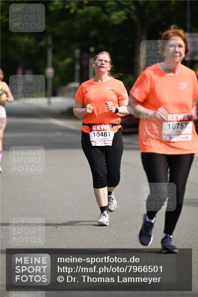 15.06.2025 - REWE Women's Run Dr. Thomas Lammeyer http://msf.ph/oto/7966501 15.06.2025 09:54:02 Laufen 10481, 10757 meine-sportfotos.de