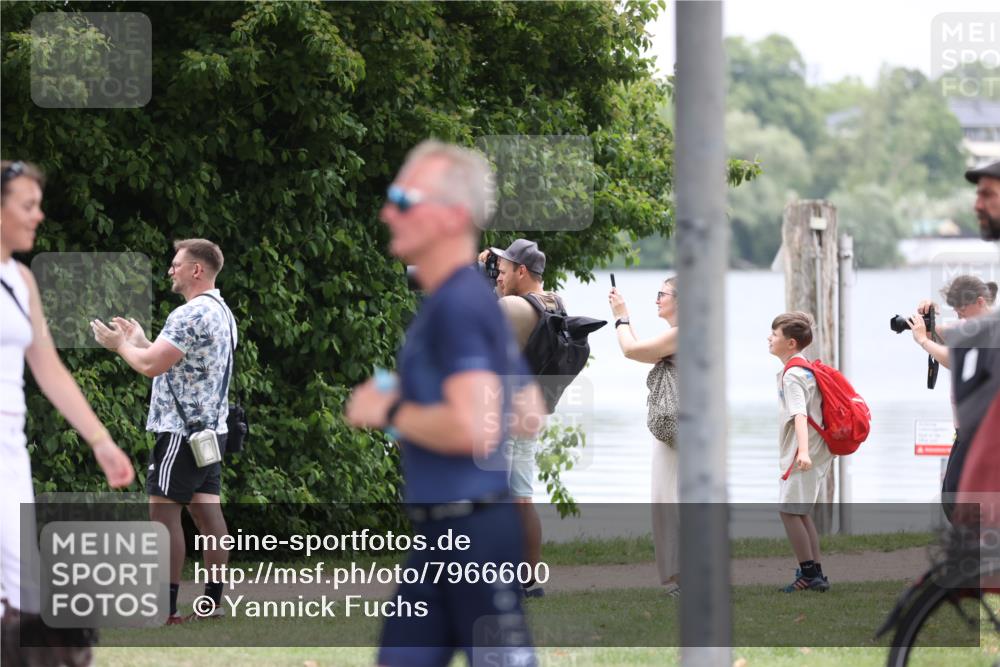 15.06.2025 - 7 Türme Triathlon Yannick Fuchs http://msf.ph/oto/7966600 15.06.2025 14:04:12 Radfahren 653 meine-sportfotos.de