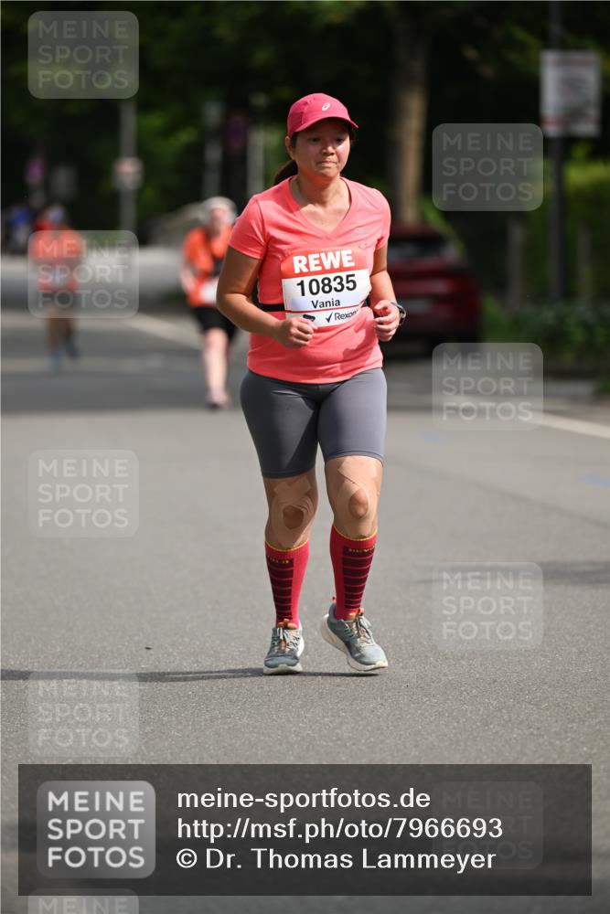15.06.2025 - REWE Women's Run Dr. Thomas Lammeyer http://msf.ph/oto/7966693 15.06.2025 09:54:23 Laufen 10835 meine-sportfotos.de