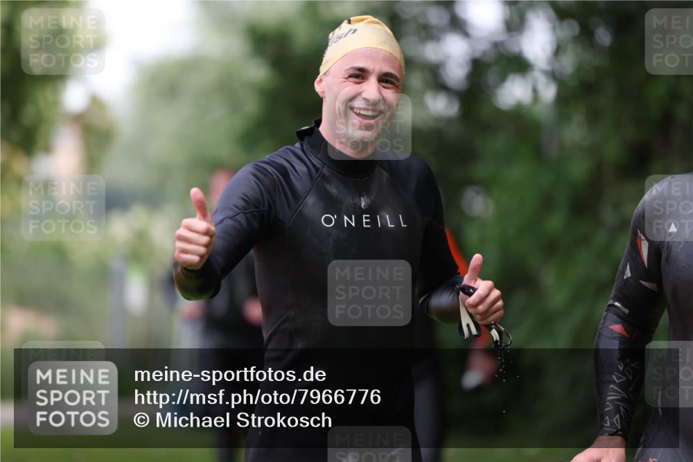 15.06.2025 - 7 Türme Triathlon Michael Strokosch http://msf.ph/oto/7966776 15.06.2025 12:21:01 Schwimmen 434, 557, 568, 592, 597, 625, 674 meine-sportfotos.de