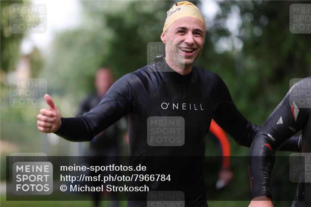15.06.2025 - 7 Türme Triathlon Michael Strokosch http://msf.ph/oto/7966784 15.06.2025 12:21:01 Schwimmen 434, 557, 568, 592, 597, 625, 674 meine-sportfotos.de