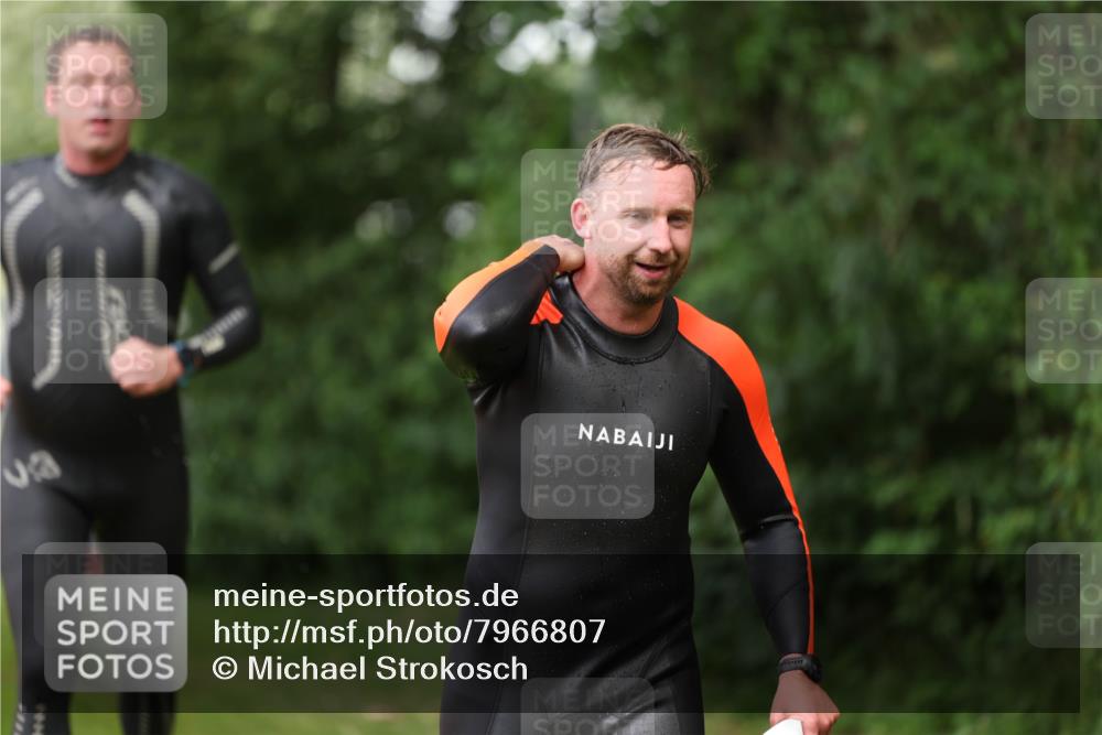 15.06.2025 - 7 Türme Triathlon Michael Strokosch http://msf.ph/oto/7966807 15.06.2025 12:21:03 Schwimmen 434, 557, 568, 592, 597, 625, 674 meine-sportfotos.de