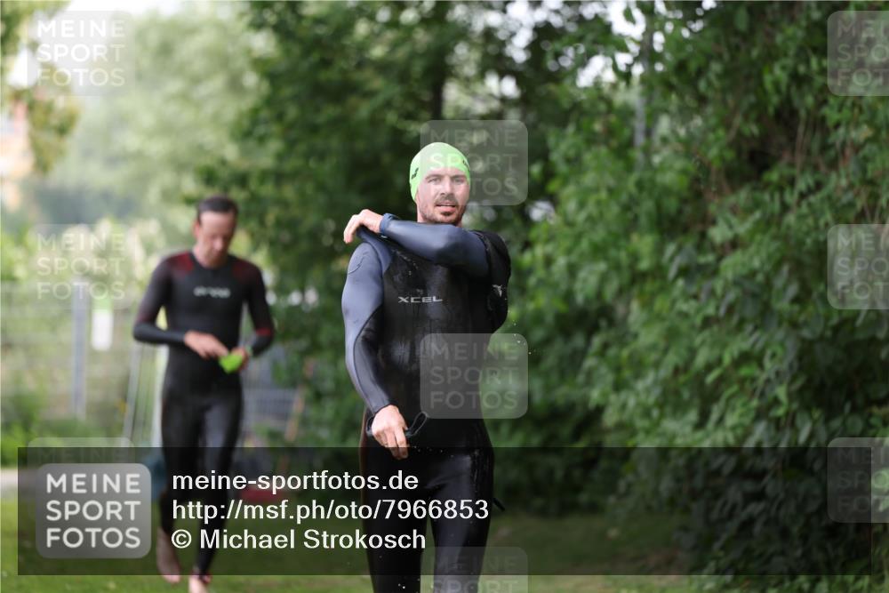 15.06.2025 - 7 Türme Triathlon Michael Strokosch http://msf.ph/oto/7966853 15.06.2025 12:21:12 Schwimmen 434, 515, 568, 592, 597, 625, 626, 665, 674 meine-sportfotos.de