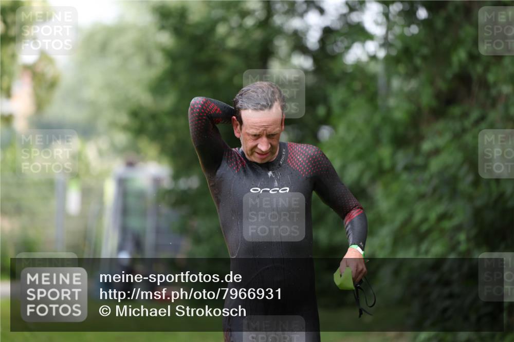 15.06.2025 - 7 Türme Triathlon Michael Strokosch http://msf.ph/oto/7966931 15.06.2025 12:21:16 Schwimmen 515, 568, 592, 625, 626, 665, 674 meine-sportfotos.de