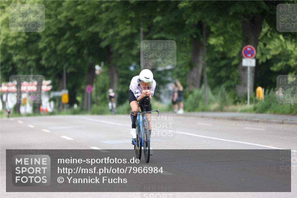 15.06.2025 - 7 Türme Triathlon Yannick Fuchs http://msf.ph/oto/7966984 15.06.2025 11:19:42 Radfahren 282 meine-sportfotos.de