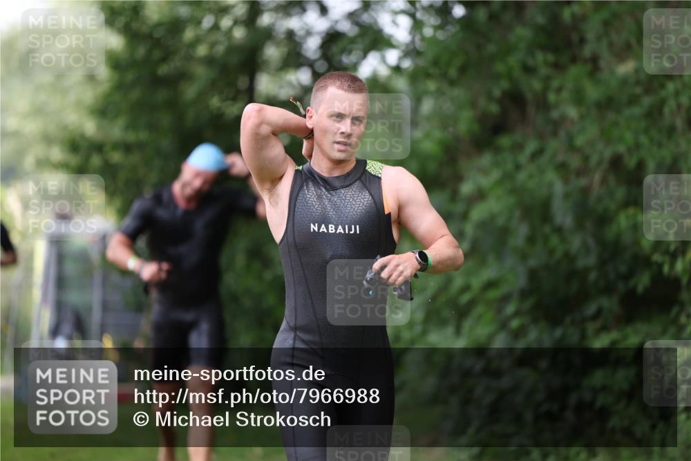 15.06.2025 - 7 Türme Triathlon Michael Strokosch http://msf.ph/oto/7966988 15.06.2025 12:21:27 Schwimmen 390, 492, 515, 534, 626, 665, 674, 680 meine-sportfotos.de