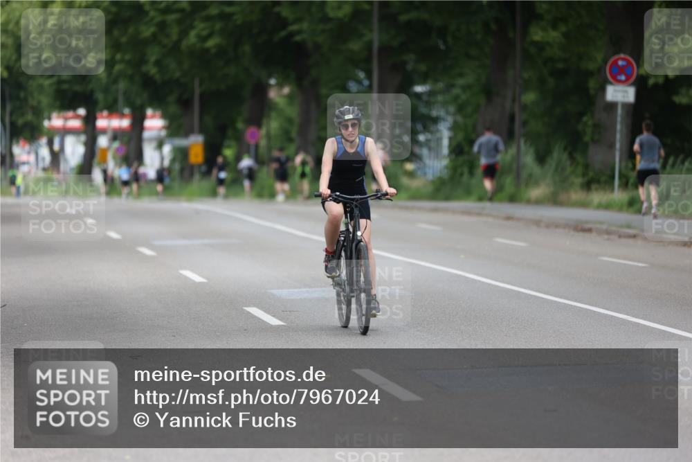 15.06.2025 - 7 Türme Triathlon Yannick Fuchs http://msf.ph/oto/7967024 15.06.2025 14:15:52 Radfahren 404 meine-sportfotos.de
