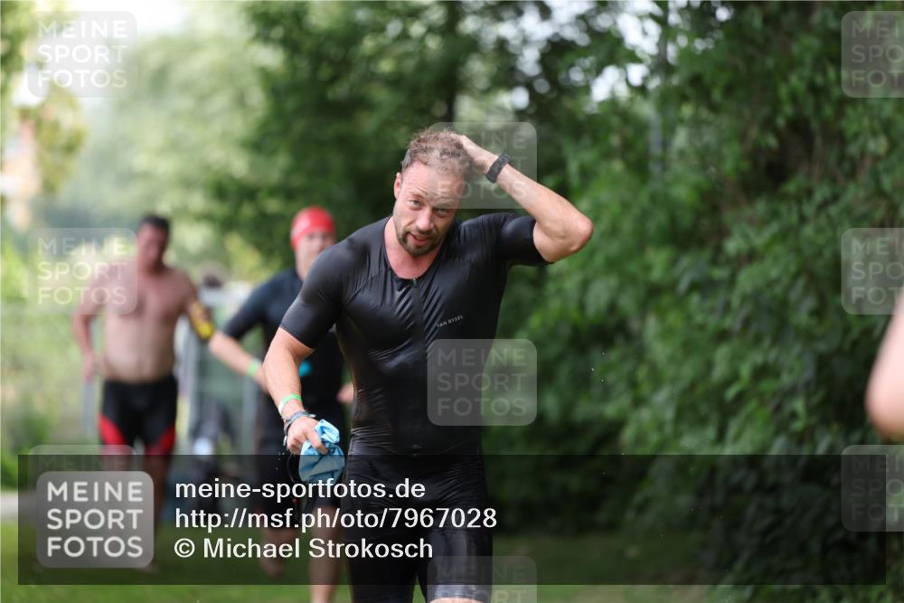15.06.2025 - 7 Türme Triathlon Michael Strokosch http://msf.ph/oto/7967028 15.06.2025 12:21:28 Schwimmen 390, 492, 515, 534, 626, 664, 665, 680 meine-sportfotos.de