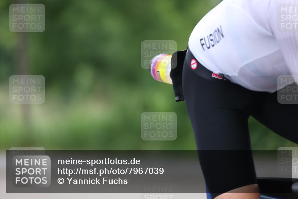 15.06.2025 - 7 Türme Triathlon Yannick Fuchs http://msf.ph/oto/7967039 15.06.2025 11:19:43 Radfahren 282 meine-sportfotos.de