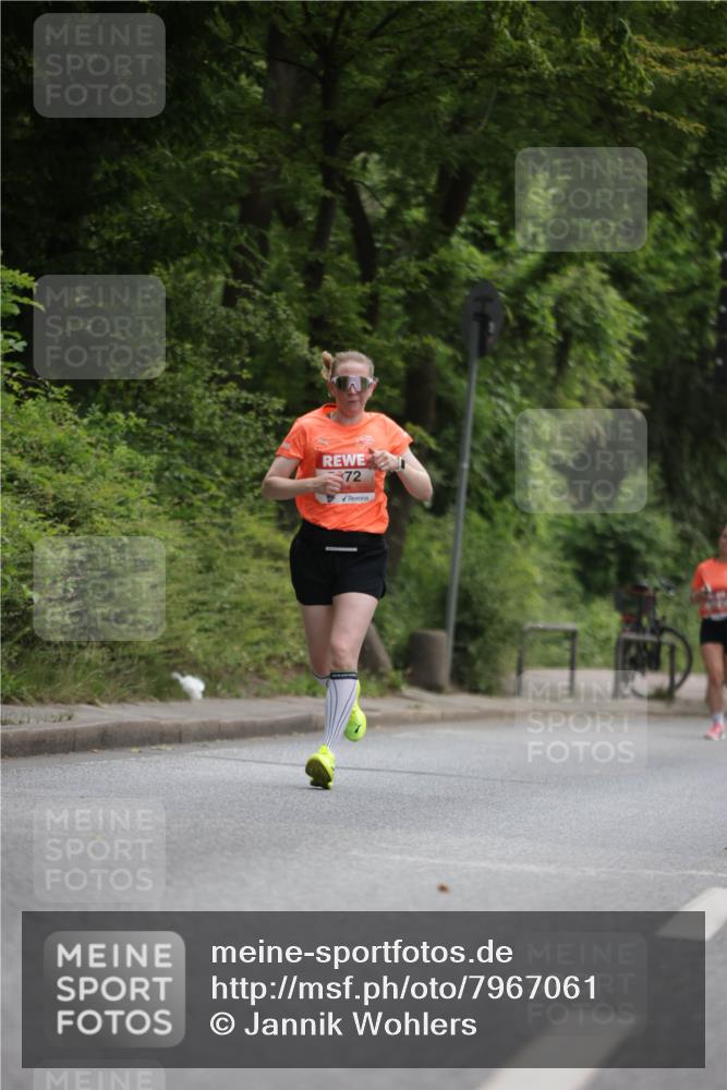 15.06.2025 - REWE Women's Run Jannik Wohlers http://msf.ph/oto/7967061 15.06.2025 10:02:10 Laufen 72 meine-sportfotos.de
