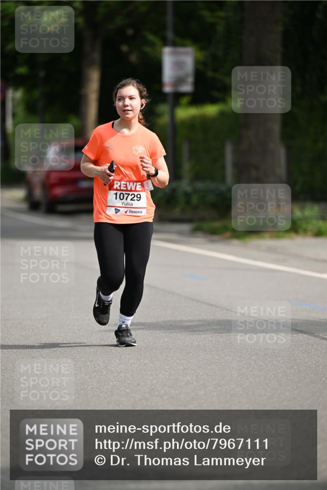 15.06.2025 - REWE Women's Run Dr. Thomas Lammeyer http://msf.ph/oto/7967111 15.06.2025 09:54:42 Laufen 10729 meine-sportfotos.de