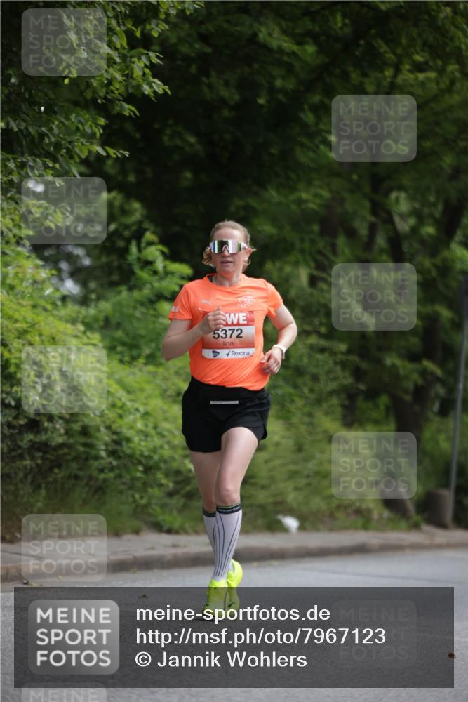 15.06.2025 - REWE Women's Run Jannik Wohlers http://msf.ph/oto/7967123 15.06.2025 10:02:13 Laufen 5372 meine-sportfotos.de