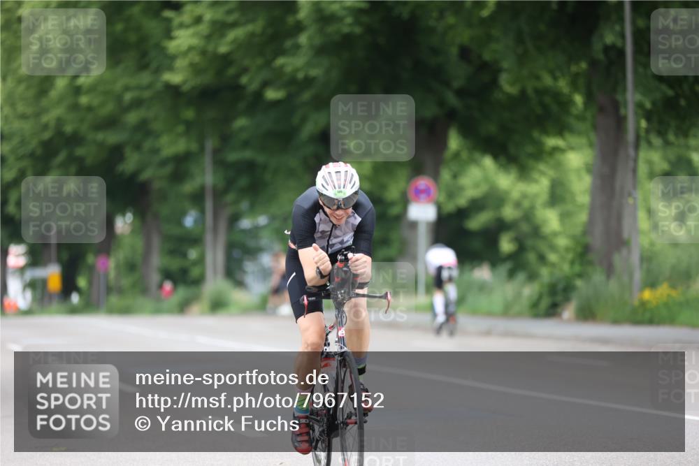 15.06.2025 - 7 Türme Triathlon Yannick Fuchs http://msf.ph/oto/7967152 15.06.2025 11:20:07 Radfahren 305 meine-sportfotos.de