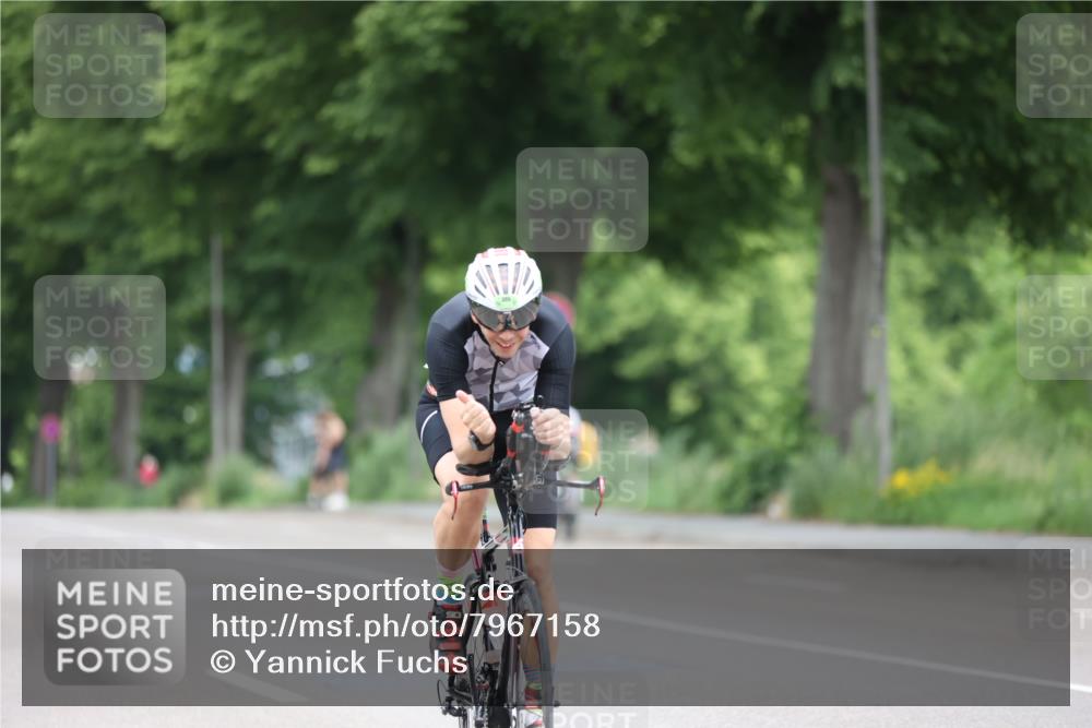 15.06.2025 - 7 Türme Triathlon Yannick Fuchs http://msf.ph/oto/7967158 15.06.2025 11:20:07 Radfahren 305 meine-sportfotos.de