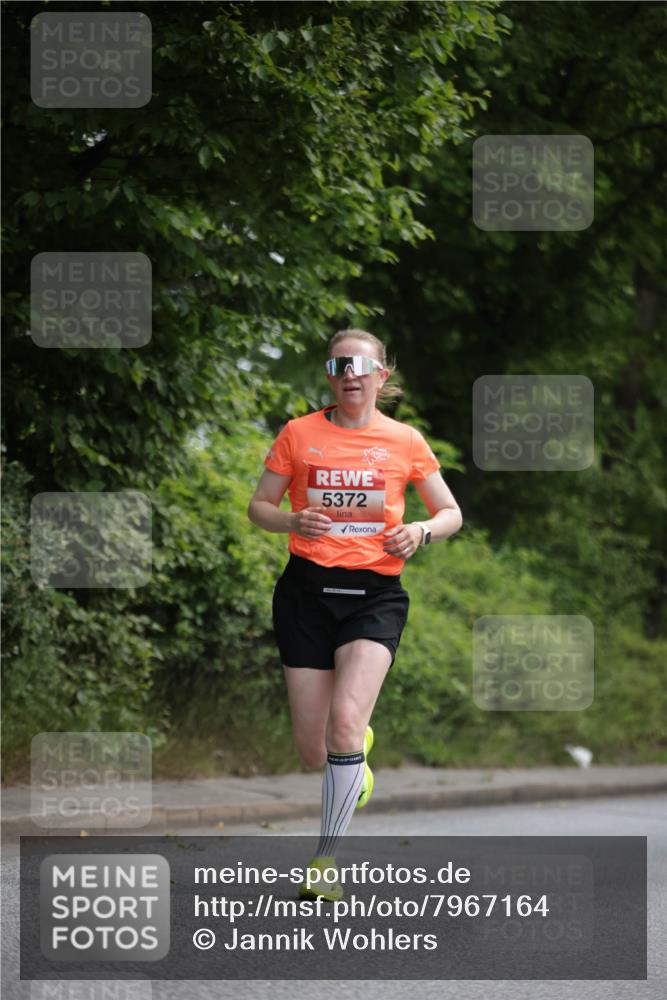 15.06.2025 - REWE Women's Run Jannik Wohlers http://msf.ph/oto/7967164 15.06.2025 10:02:14 Laufen 5372 meine-sportfotos.de