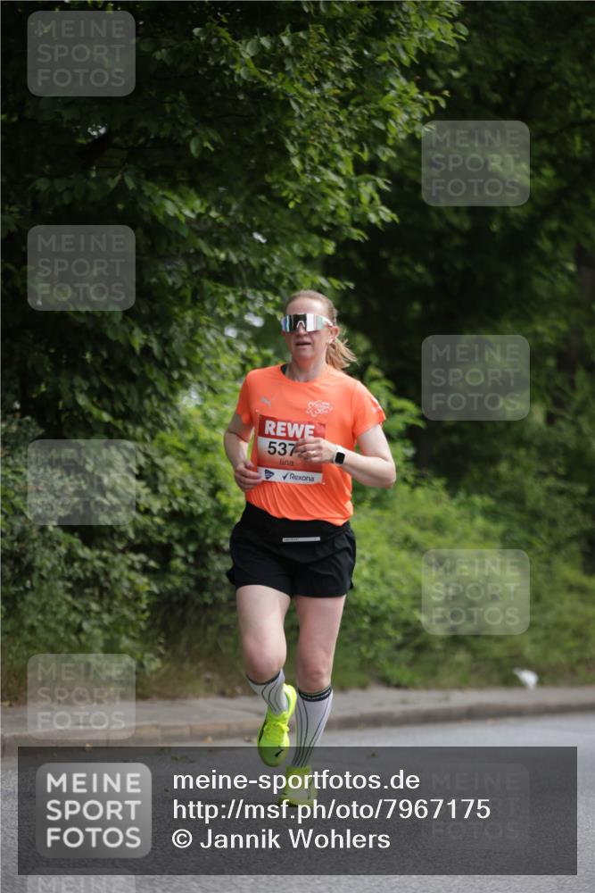 15.06.2025 - REWE Women's Run Jannik Wohlers http://msf.ph/oto/7967175 15.06.2025 10:02:14 Laufen 537 meine-sportfotos.de