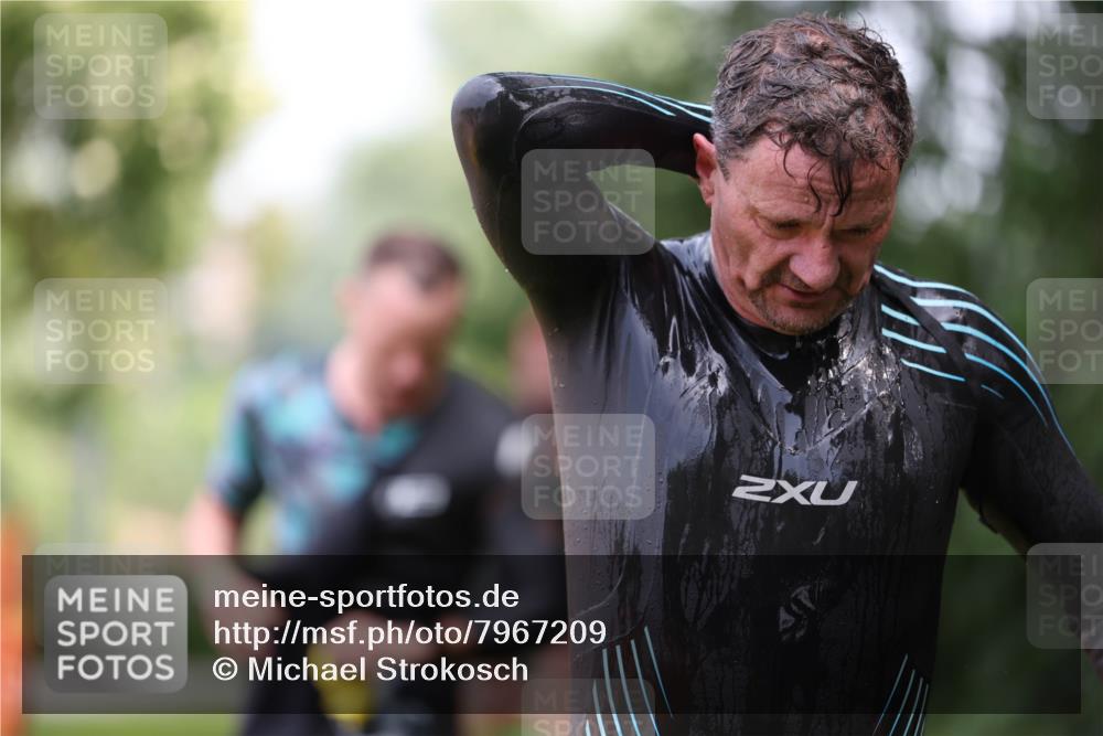 15.06.2025 - 7 Türme Triathlon Michael Strokosch http://msf.ph/oto/7967209 15.06.2025 12:21:47 Schwimmen 360, 386, 390, 409, 454, 492, 534, 577, 578, 596, 623, 641, 664, 680 meine-sportfotos.de