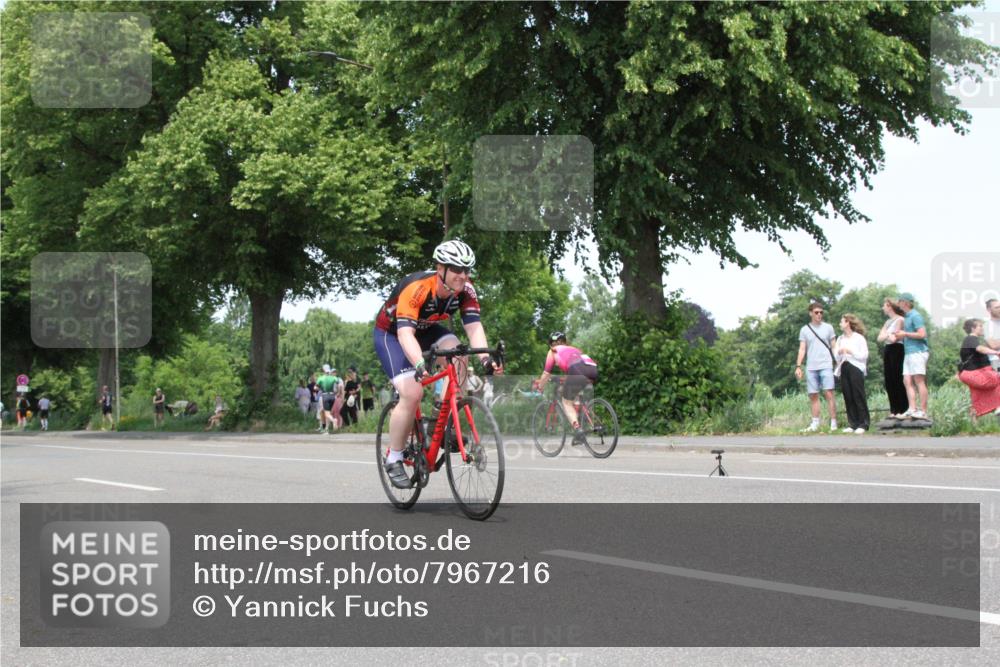 15.06.2025 - 7 Türme Triathlon Yannick Fuchs http://msf.ph/oto/7967216 15.06.2025 13:24:31 Radfahren  meine-sportfotos.de