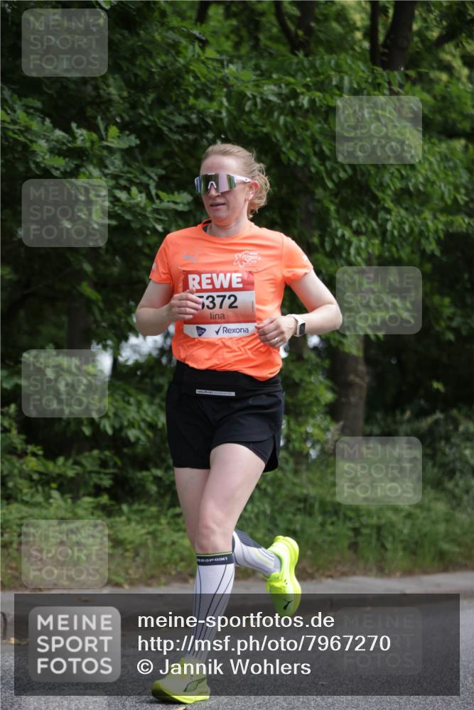 15.06.2025 - REWE Women's Run Jannik Wohlers http://msf.ph/oto/7967270 15.06.2025 10:02:16 Laufen 372 meine-sportfotos.de