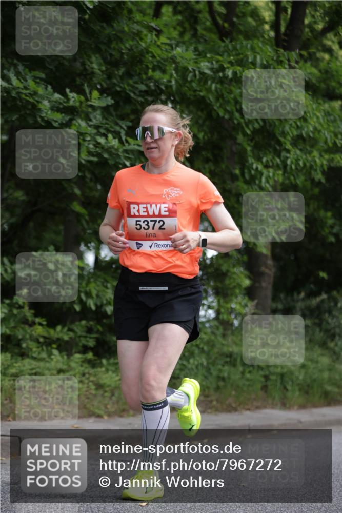 15.06.2025 - REWE Women's Run Jannik Wohlers http://msf.ph/oto/7967272 15.06.2025 10:02:16 Laufen 5372 meine-sportfotos.de