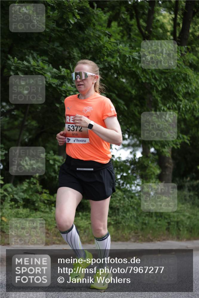15.06.2025 - REWE Women's Run Jannik Wohlers http://msf.ph/oto/7967277 15.06.2025 10:02:16 Laufen 5372 meine-sportfotos.de
