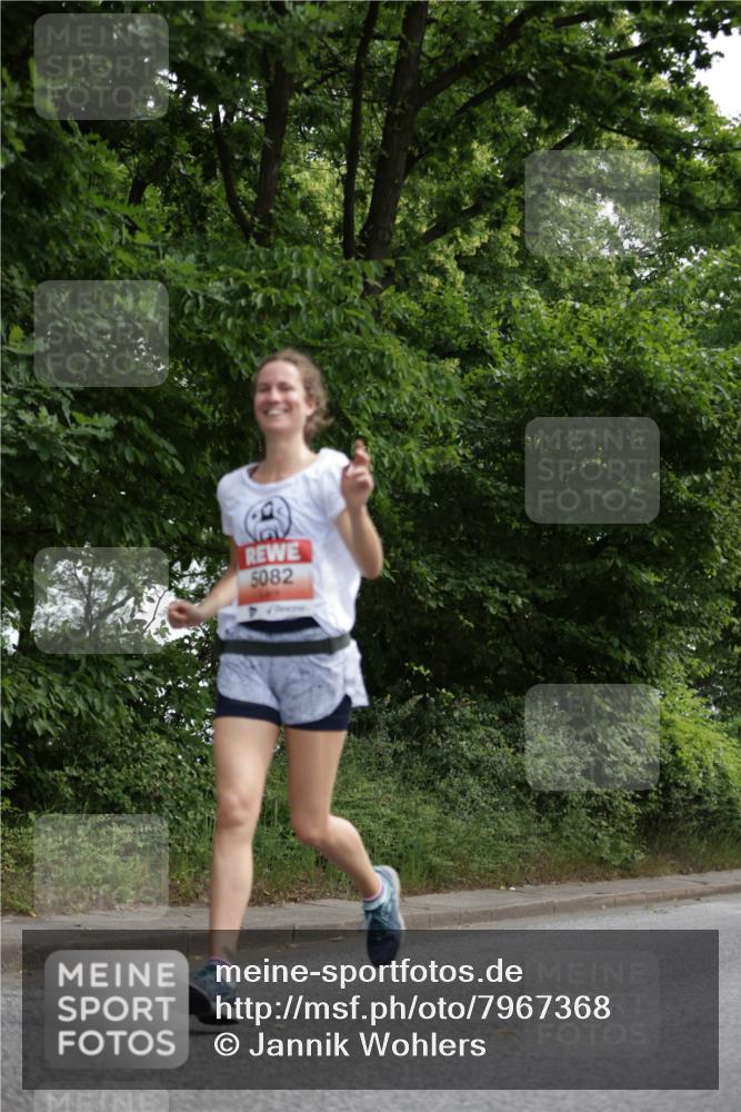 15.06.2025 - REWE Women's Run Jannik Wohlers http://msf.ph/oto/7967368 15.06.2025 10:02:24 Laufen 5082 meine-sportfotos.de