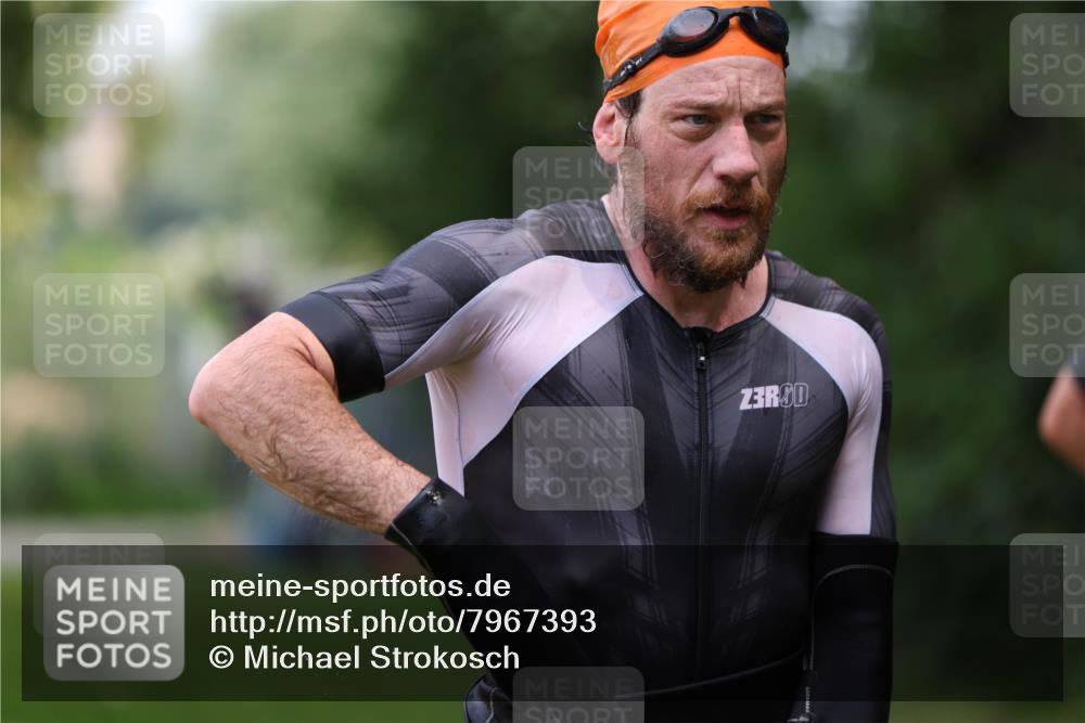 15.06.2025 - 7 Türme Triathlon Michael Strokosch http://msf.ph/oto/7967393 15.06.2025 12:22:10 Schwimmen 402, 454, 473, 586, 596, 624, 641 meine-sportfotos.de