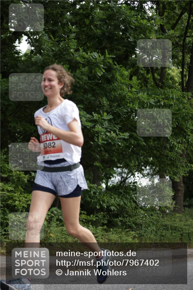 15.06.2025 - REWE Women's Run Jannik Wohlers http://msf.ph/oto/7967402 15.06.2025 10:02:24 Laufen 5082 meine-sportfotos.de