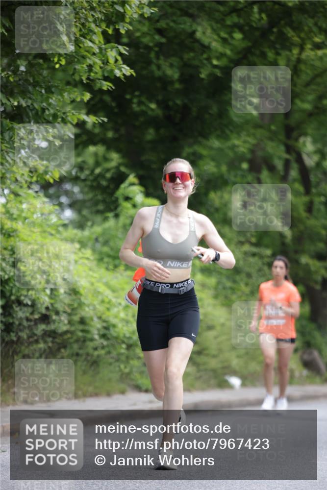 15.06.2025 - REWE Women's Run Jannik Wohlers http://msf.ph/oto/7967423 15.06.2025 10:02:37 Laufen  meine-sportfotos.de