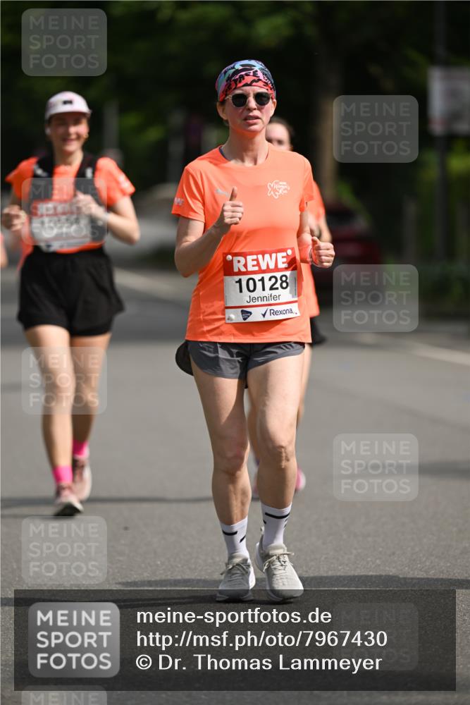 15.06.2025 - REWE Women's Run Dr. Thomas Lammeyer http://msf.ph/oto/7967430 15.06.2025 09:55:02 Laufen 10554, 10128 meine-sportfotos.de