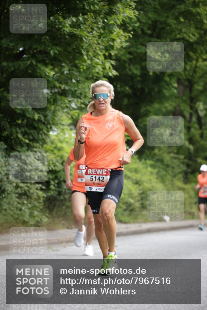 15.06.2025 - REWE Women's Run Jannik Wohlers http://msf.ph/oto/7967516 15.06.2025 10:02:41 Laufen 5142 meine-sportfotos.de