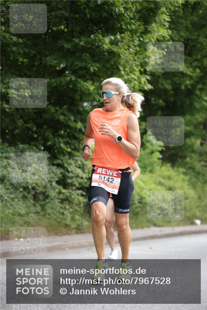 15.06.2025 - REWE Women's Run Jannik Wohlers http://msf.ph/oto/7967528 15.06.2025 10:02:42 Laufen 5142 meine-sportfotos.de