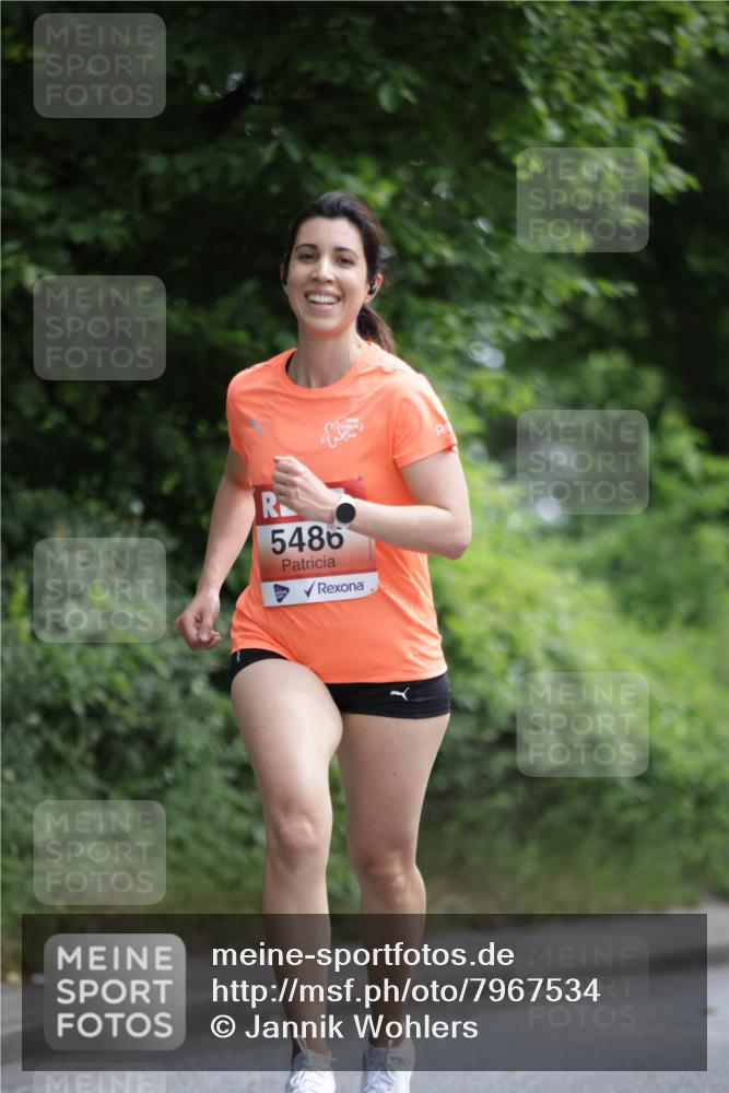 15.06.2025 - REWE Women's Run Jannik Wohlers http://msf.ph/oto/7967534 15.06.2025 10:02:43 Laufen 5486 meine-sportfotos.de