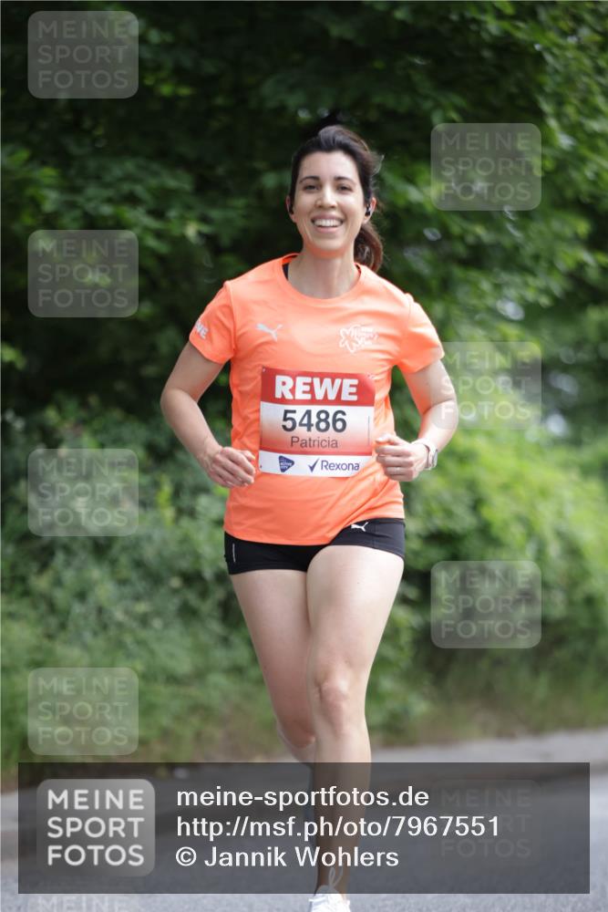 15.06.2025 - REWE Women's Run Jannik Wohlers http://msf.ph/oto/7967551 15.06.2025 10:02:43 Laufen 5486 meine-sportfotos.de