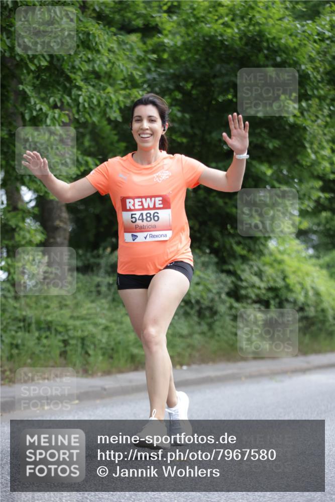 15.06.2025 - REWE Women's Run Jannik Wohlers http://msf.ph/oto/7967580 15.06.2025 10:02:44 Laufen  meine-sportfotos.de